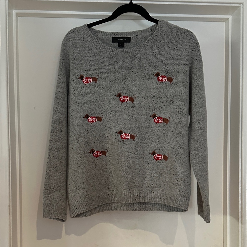 Atmosphere Gray Sweater with Dachshund Design